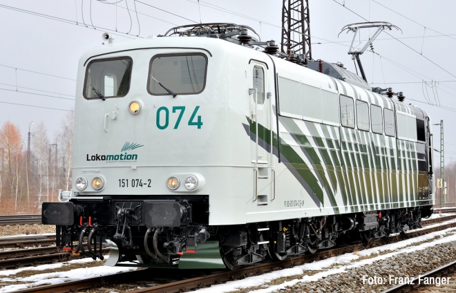 Electric locomotive 151 074, Lokomotion Digital with Sound<br /><a href='images/pictures/Roco/Roco-73439.jpg' target='_blank'>Full size image</a>